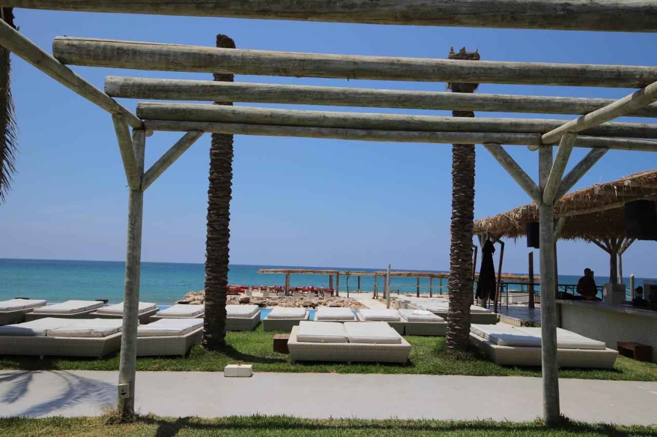 Lost At Sea Hotel Damour Buitenkant foto