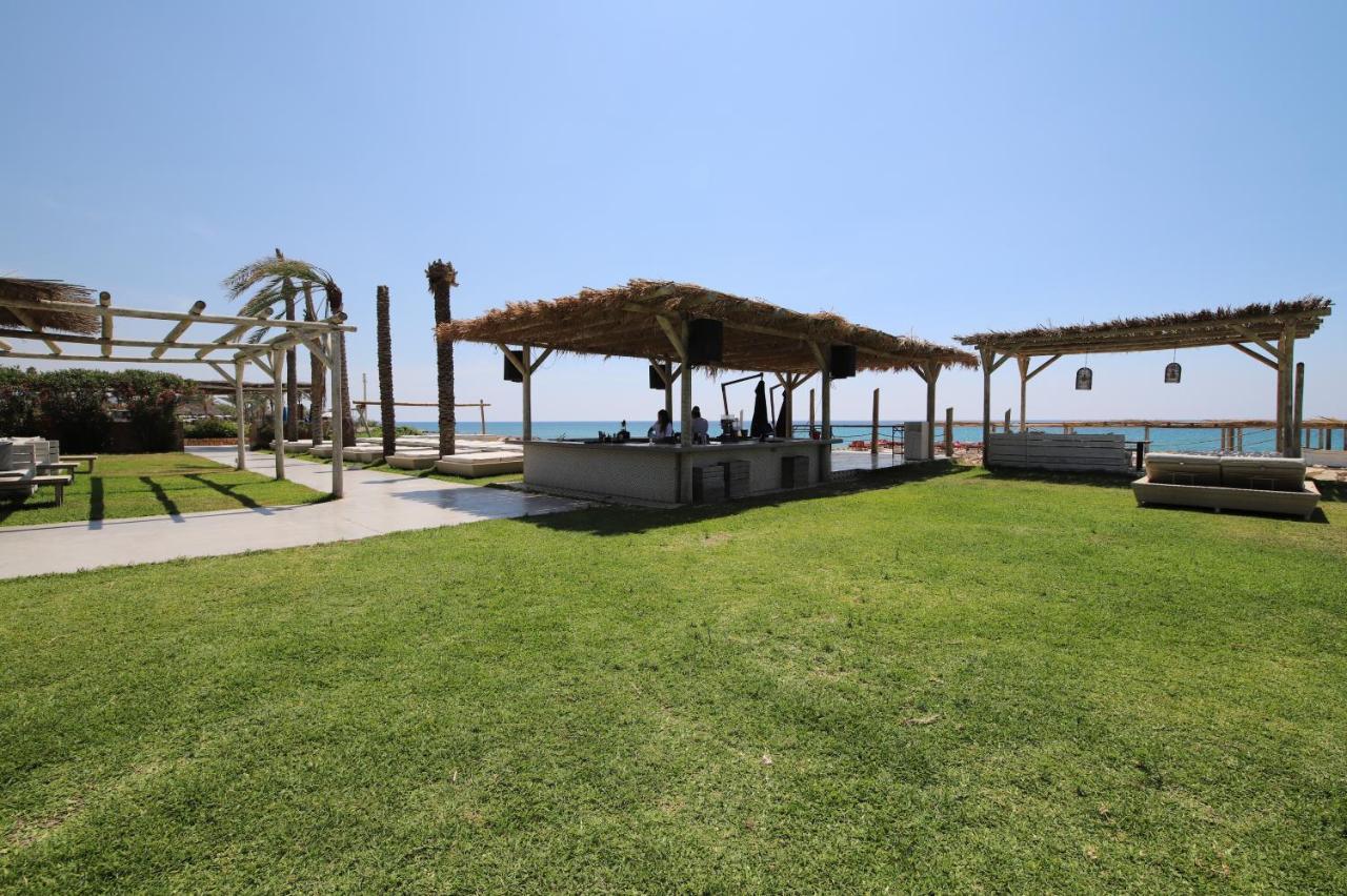 Lost At Sea Hotel Damour Buitenkant foto