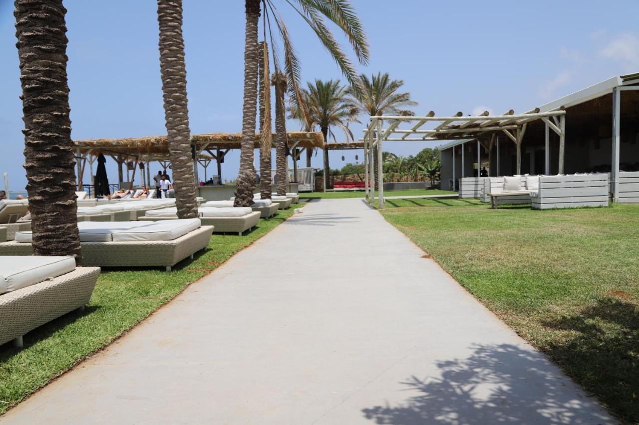 Lost At Sea Hotel Damour Buitenkant foto